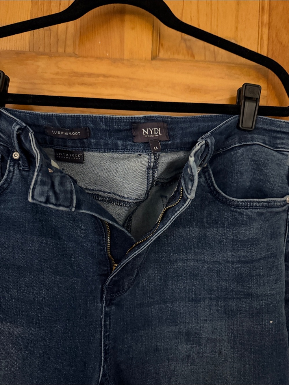 NYDJ woman’s Dark Blue Bootcut Jeans